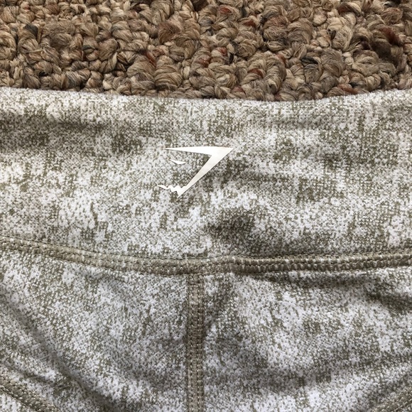 Gymshark Fleur Texture Khaki Marl Leggings - Picture 9 of 14